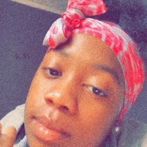 Meet your Posher, Amiah